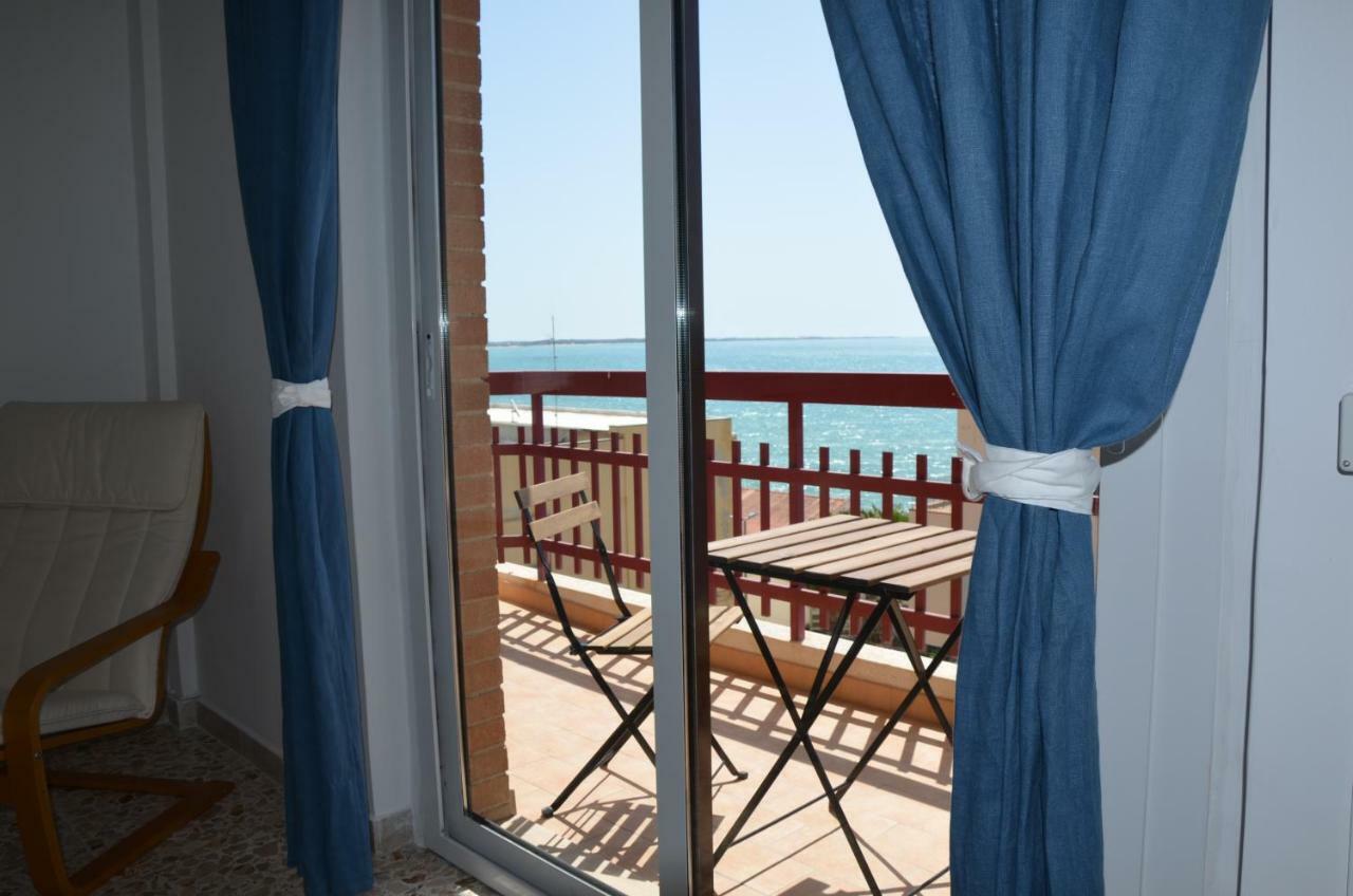 Appartamento La Finestra Sul Mare Pozzallo Exteriör bild